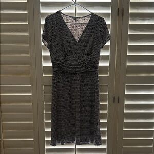 Ann Taylor Black and White Geometric Midi Dress